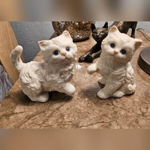 Vintage Porcelain White Persian Cat Pair With Blue Eyes